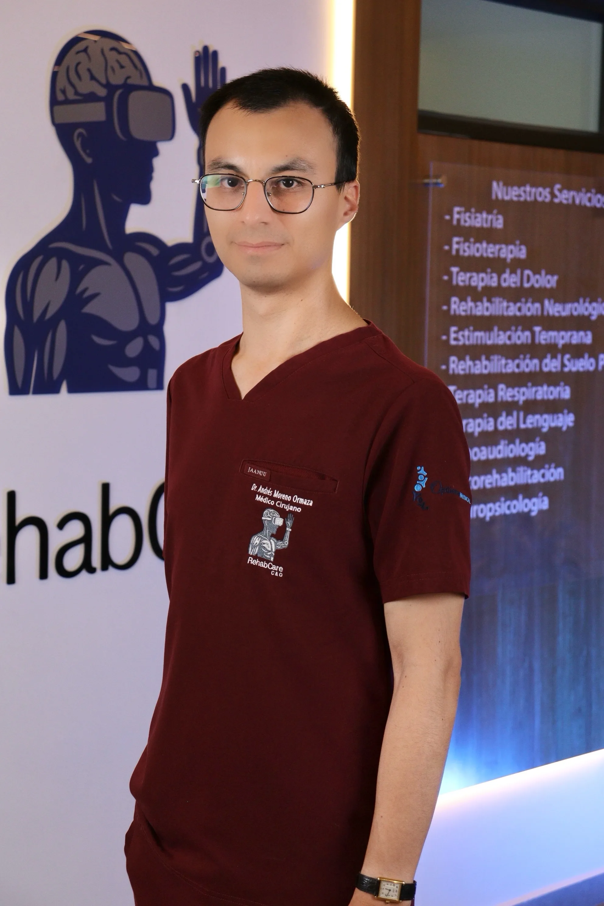 Dr. Andrés Moreno Ormaza
